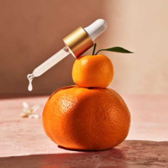 Oasis Bright , Triple-Brightening Serum 30ml - Picture 4 of 9